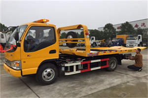 宜章哪里有拖车服务